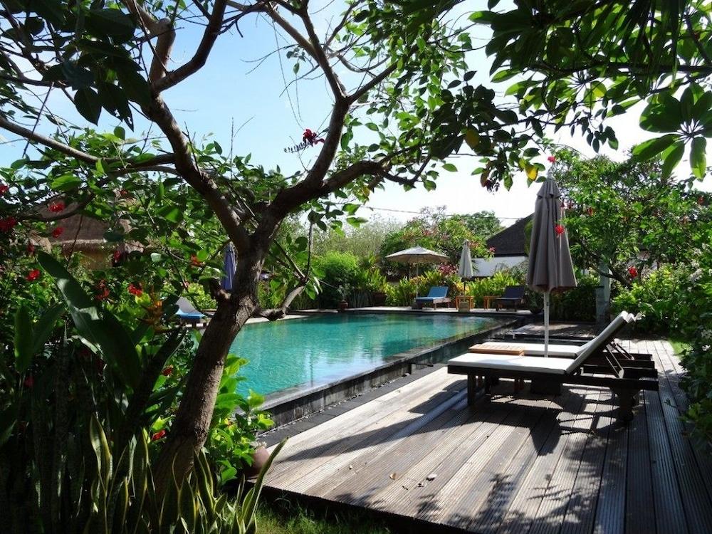 Sunia Loka Bungalows & Dive Center Pemuteran Buitenkant foto