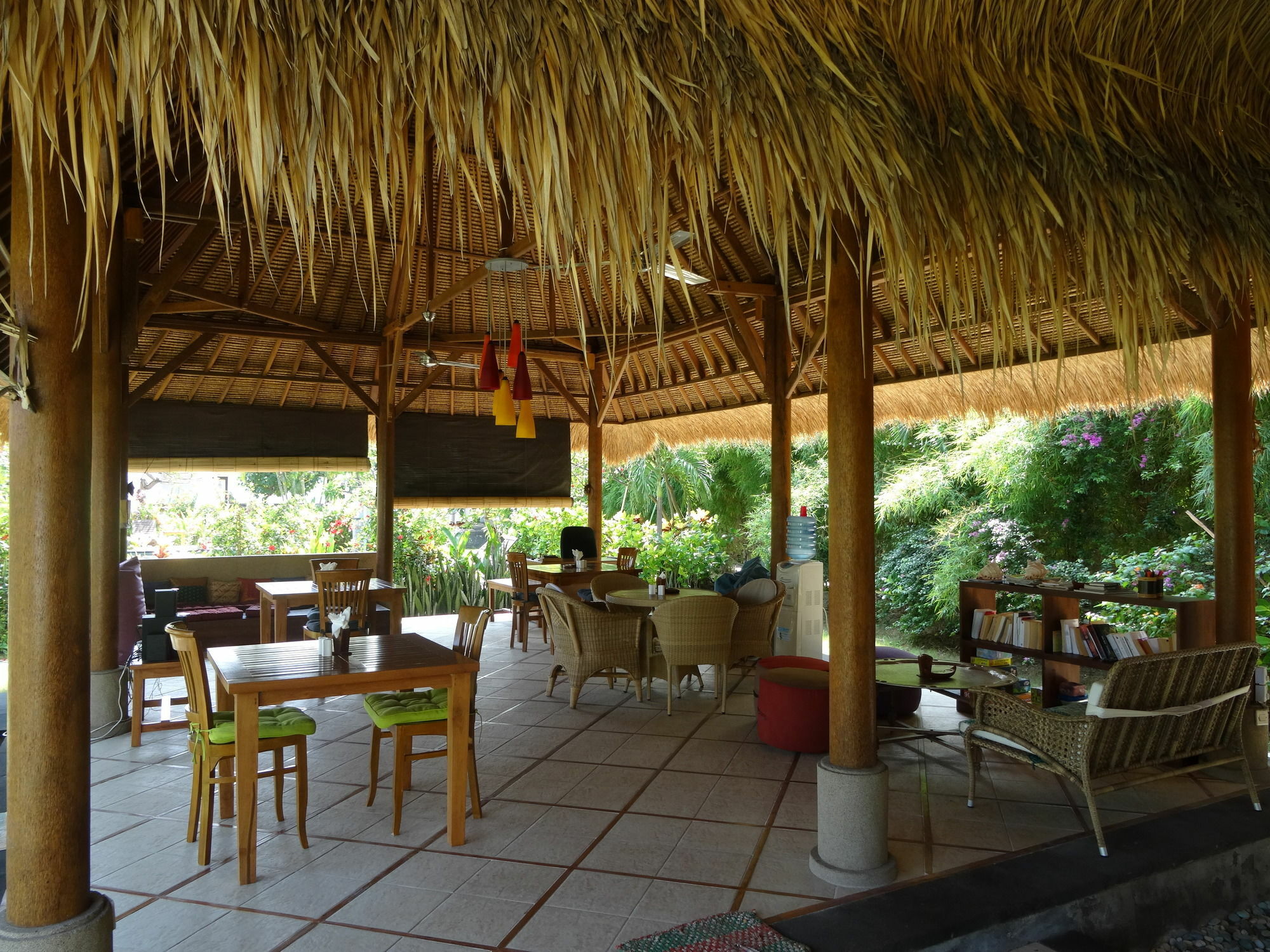 Sunia Loka Bungalows & Dive Center Pemuteran Buitenkant foto